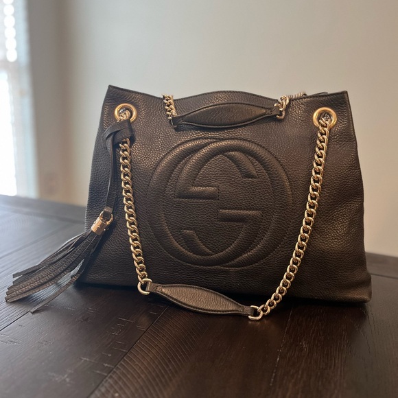 AUTHETIC | Gucci Black Leather Soho Shoulder Bag with Gold Chain - Picture 2 of 12